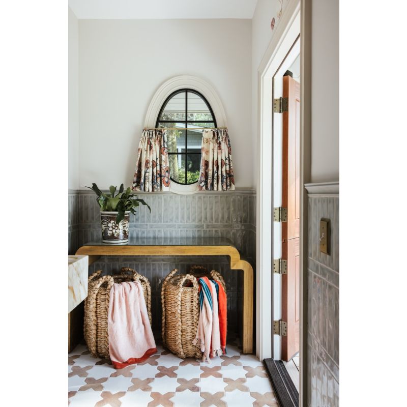 Daisy Console - full pic 