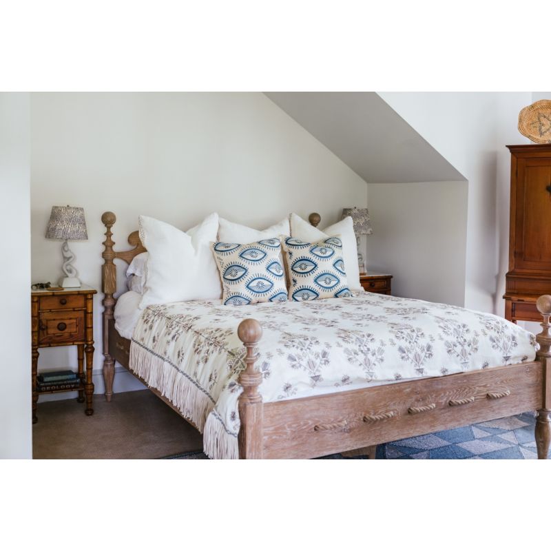 Saltwater Bed QUEEN - full pic 
