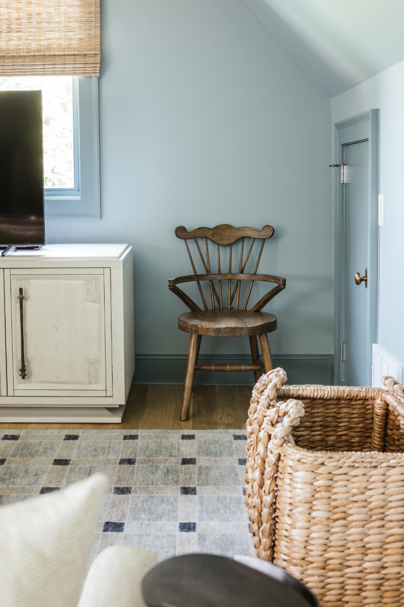 Storybook Chair - full pic 