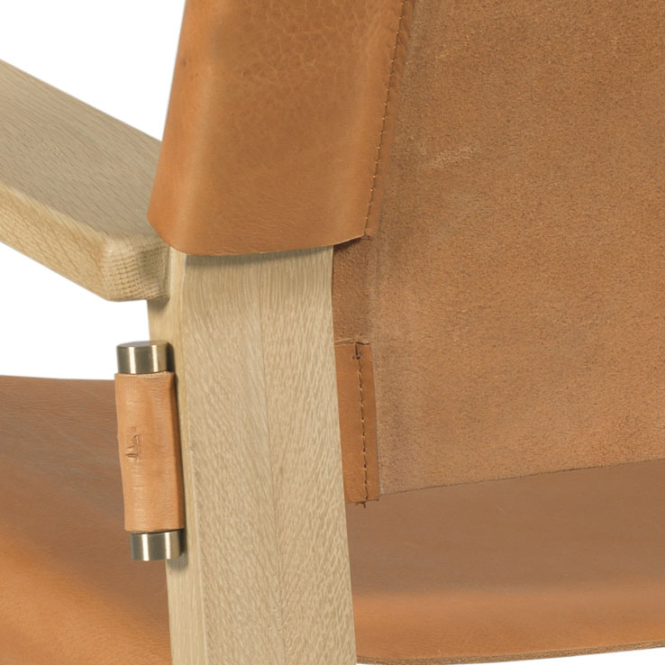 Sencilla Chair - full pic 