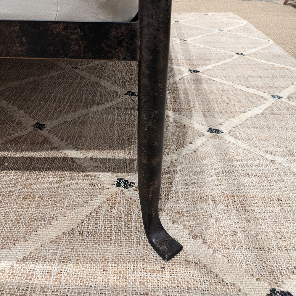 Atrium Bed - full pic 