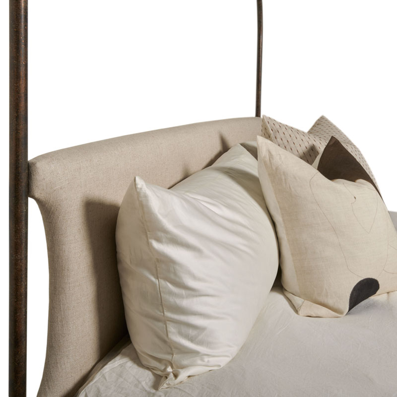 Atrium Bed - full pic 