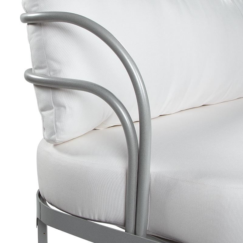 Amalfi Outdoor Loveseat - full pic 