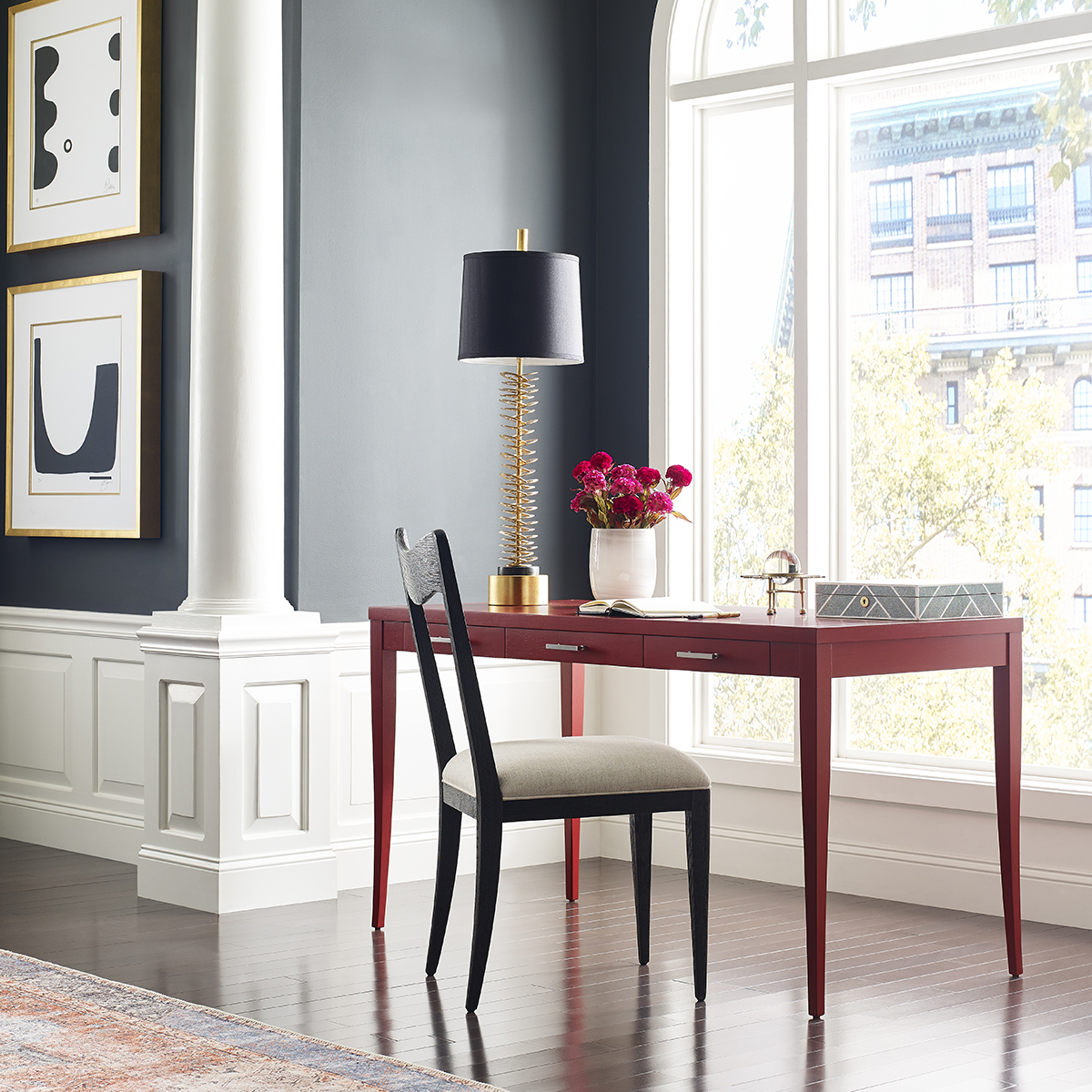 Silhouette chair - full pic 